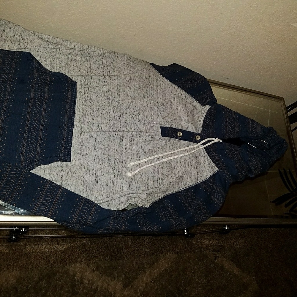 Slim fit hoodie